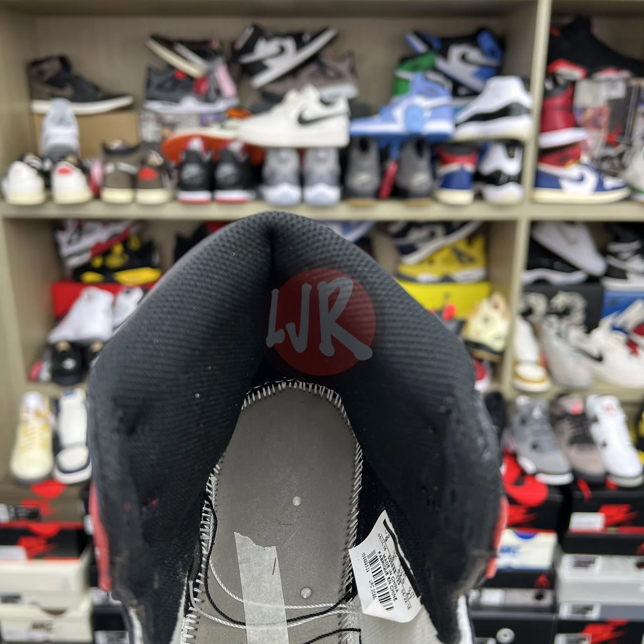 Air Jordan 1 Retro Black Toe 2016 555088 125 Ljr Sneakers (2) - bc-ljr.com