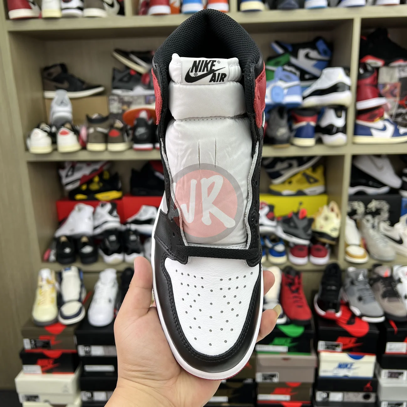 Air Jordan 1 Retro Black Toe 2016 555088 125 Ljr Sneakers (7) - bc-ljr.com