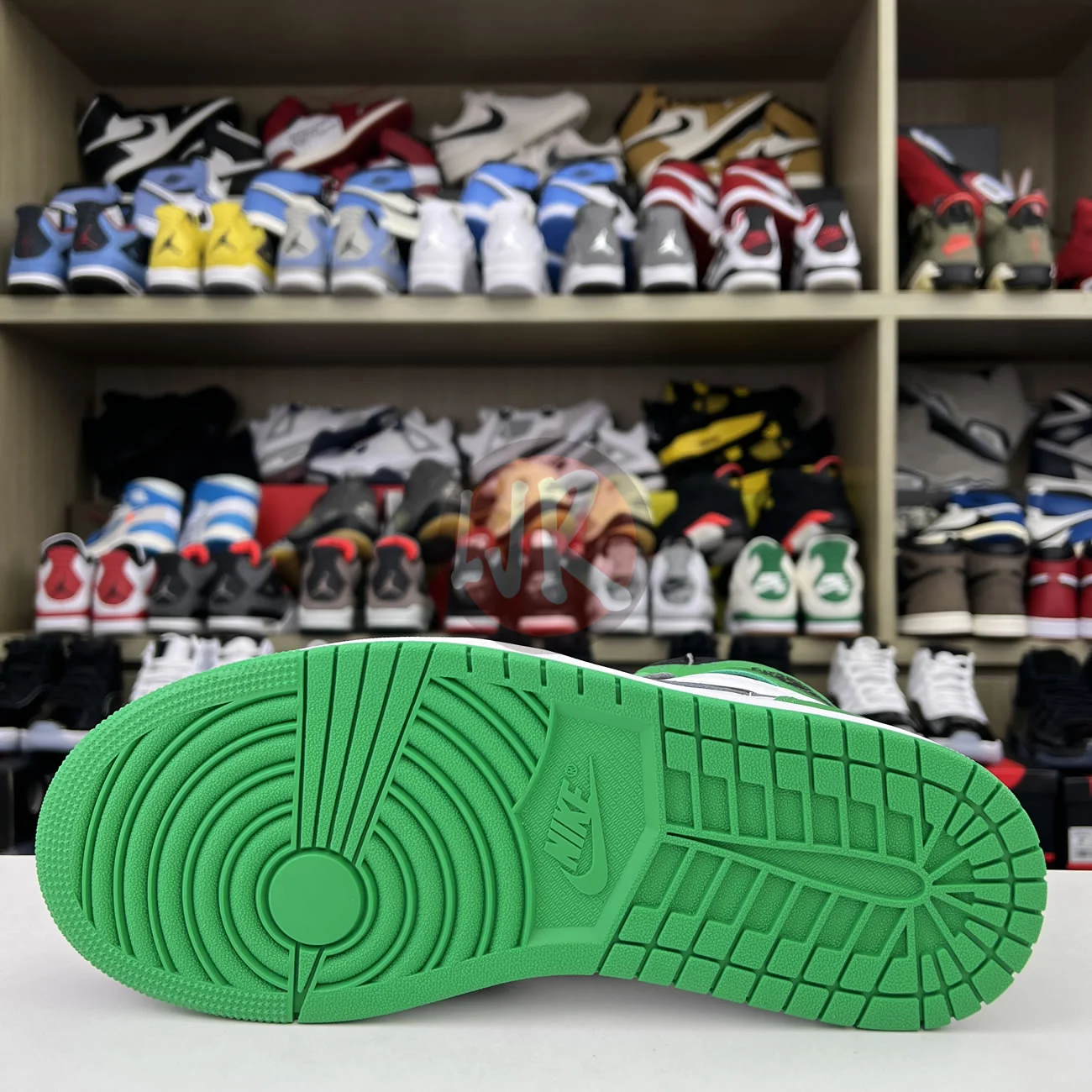 Air Jordan 1 Retro High Og Lucky Green Dz5485 031 Ljr Sneakers (3) - bc-ljr.com