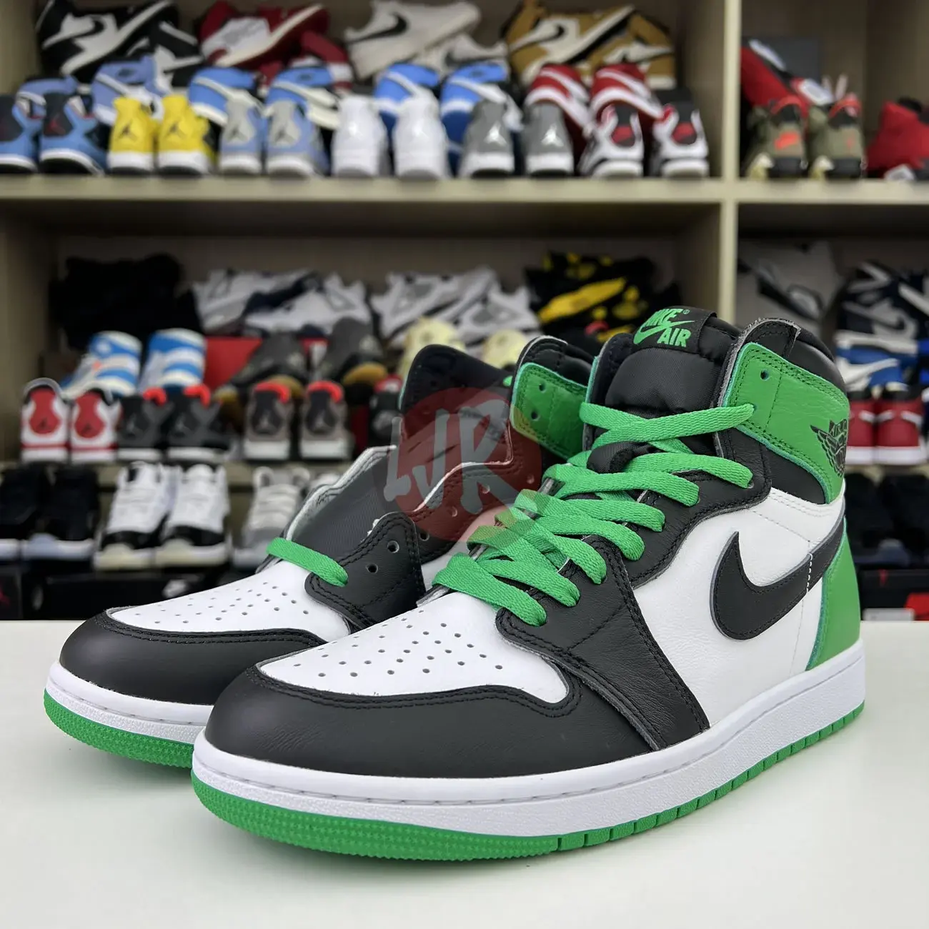 Air Jordan 1 Retro High Og Lucky Green Dz5485 031 Ljr Sneakers (44) - bc-ljr.com